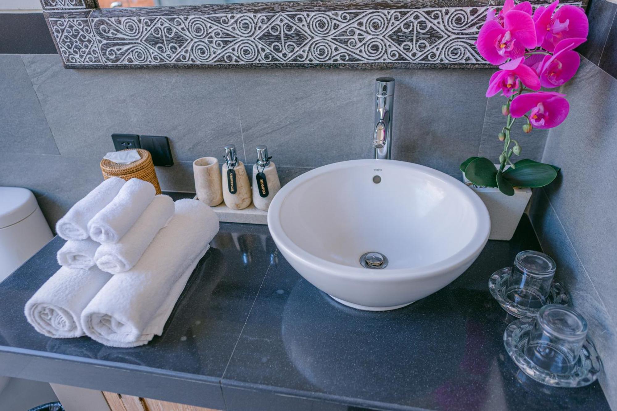 2 Seasons Villa Sun - Luxury With Private Pool Ubud  Bagian luar foto