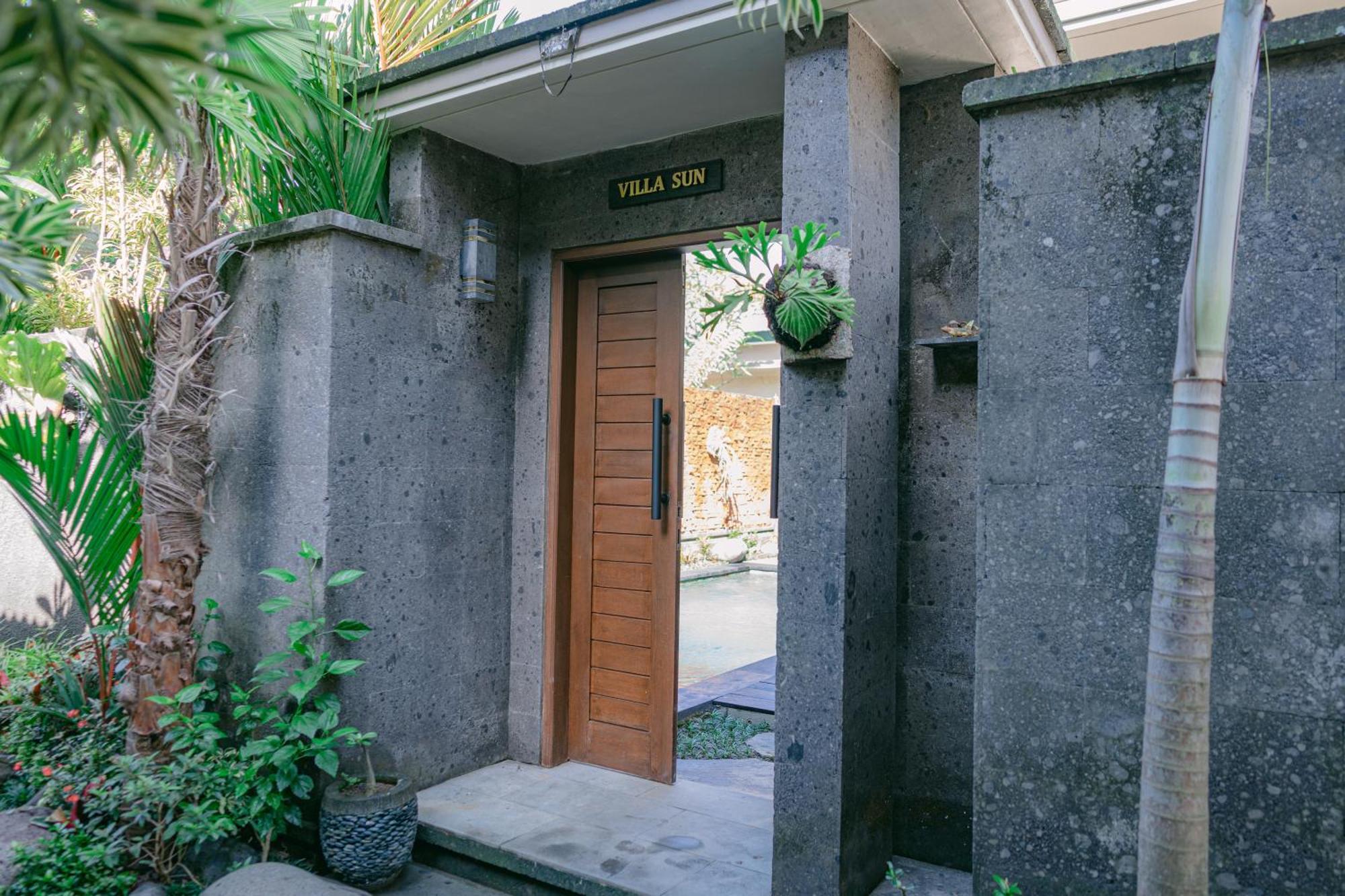 2 Seasons Villa Sun - Luxury With Private Pool Ubud  Bagian luar foto